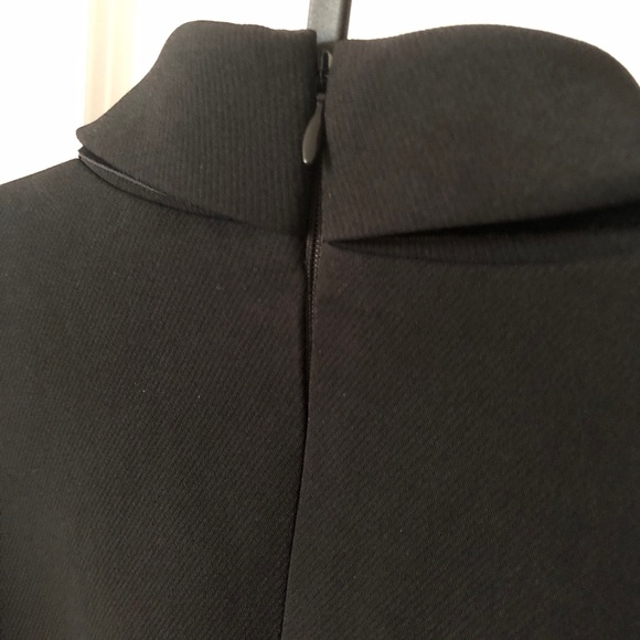 Designer Elegant Vintage-Inspired Black Dress with Lace Cuffs & Velvet Ties - Picture 8 of 10